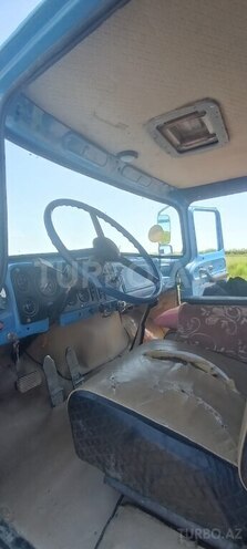 ZIL 131 1988, 289,000 km - 4.7 l - Neftçala