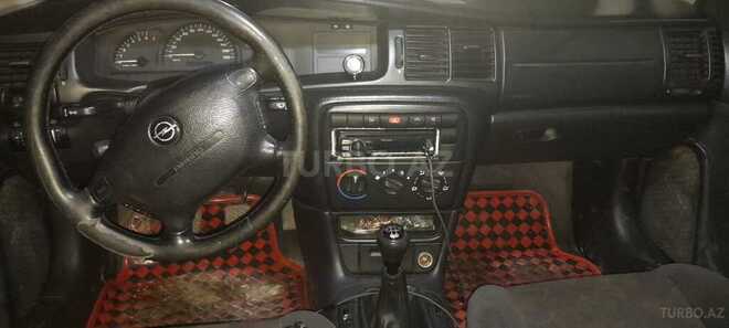 Opel Vectra 2000, 350,000 km - 1.8 l - Bakı