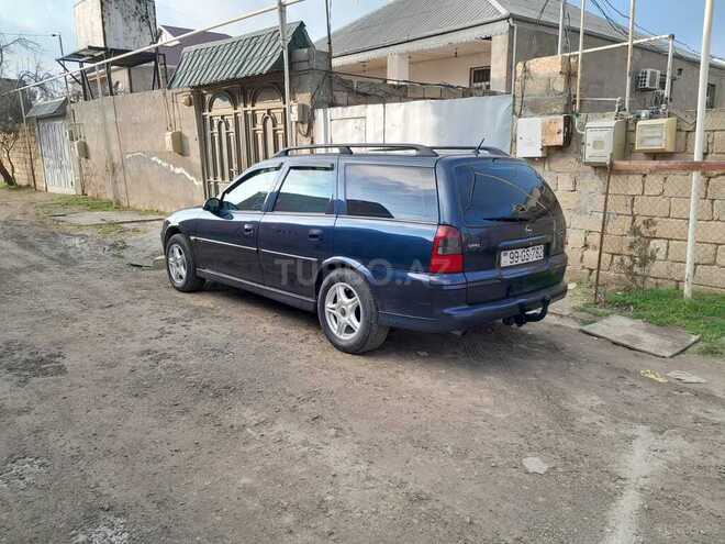 Opel Vectra 2000, 350,000 km - 1.8 l - Bakı