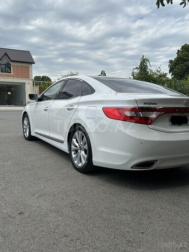Hyundai Azera 2013, 135,496 km - 2.4 l - Bərdə