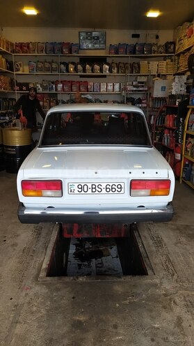 LADA (VAZ) 2107 2008, 90,000 km - 1.6 л - Saatlı