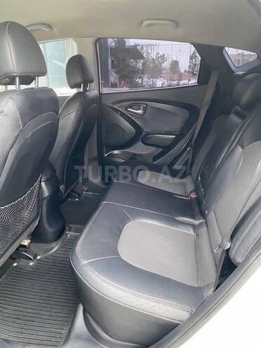 Hyundai ix35 2011, 194,000 km - 2.4 л - Bakı