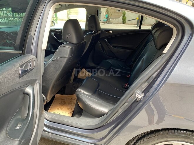 Volkswagen Passat 2010, 250,000 km - 2.0 l - Bakı
