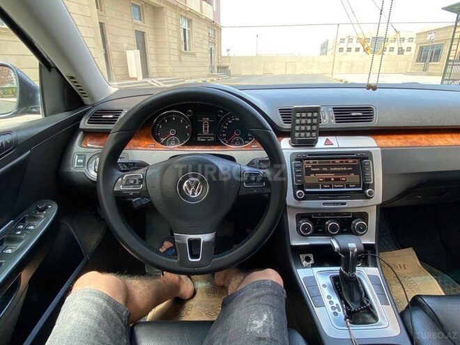 Volkswagen Passat 2010, 250,000 km - 2.0 l - Bakı