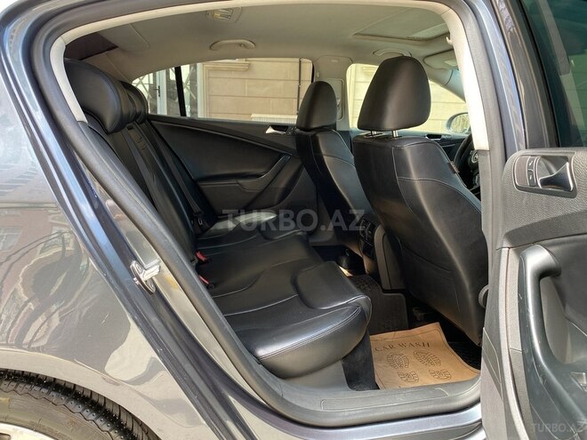 Volkswagen Passat 2010, 250,000 km - 2.0 l - Bakı