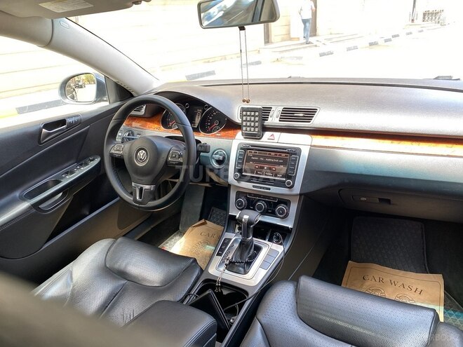 Volkswagen Passat 2010, 250,000 km - 2.0 l - Bakı