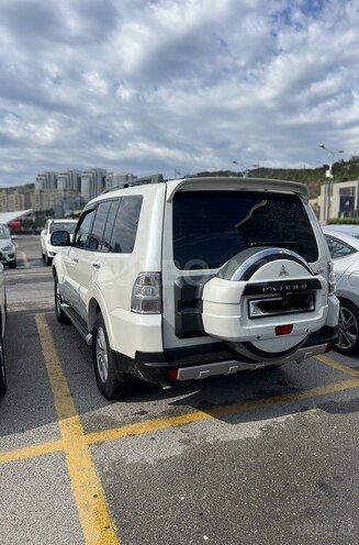 Mitsubishi Pajero 2008, 185,200 km - 3.0 л - Bakı