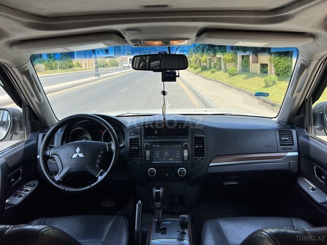 Mitsubishi Pajero 2008, 185,200 km - 3.0 л - Bakı