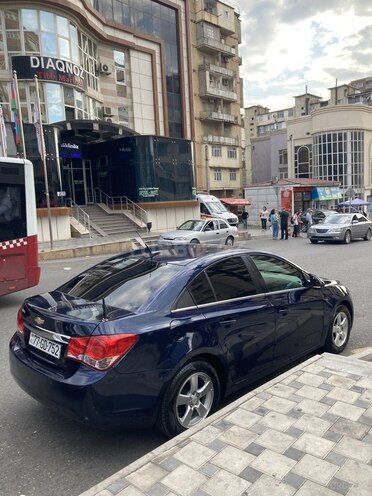 Chevrolet Cruze 2011, 268,000 km - 1.4 l - Bakı