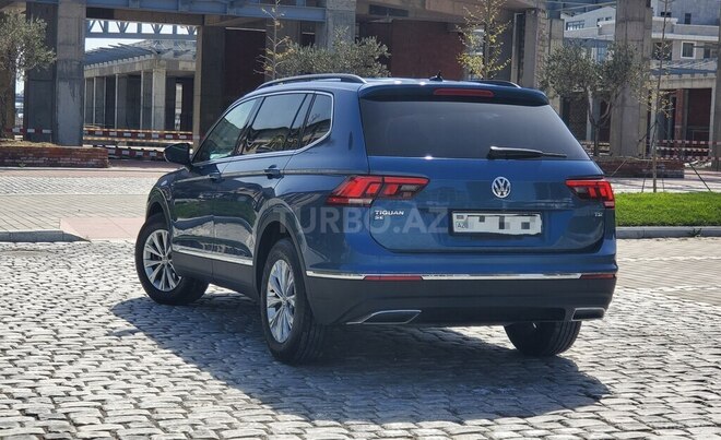Volkswagen Tiguan 2018, 35,000 km - 2.0 l - Bakı