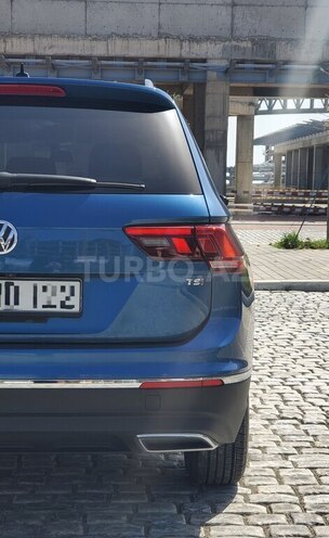 Volkswagen Tiguan 2018, 35,000 km - 2.0 l - Bakı