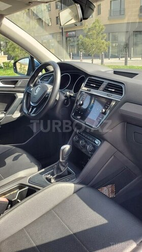 Volkswagen Tiguan 2018, 35,000 km - 2.0 l - Bakı