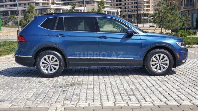 Volkswagen Tiguan 2018, 35,000 km - 2.0 l - Bakı