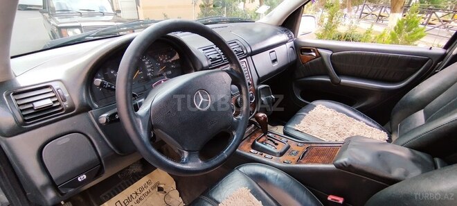 Mercedes  2002, 230,000 km - 4.0 l - Bakı
