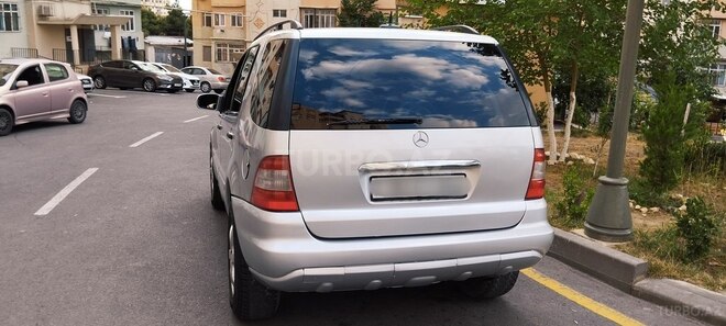 Mercedes  2002, 230,000 km - 4.0 l - Bakı