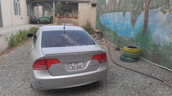 Honda Civic 2006, 174,000 km - 1.3 l - Bakı