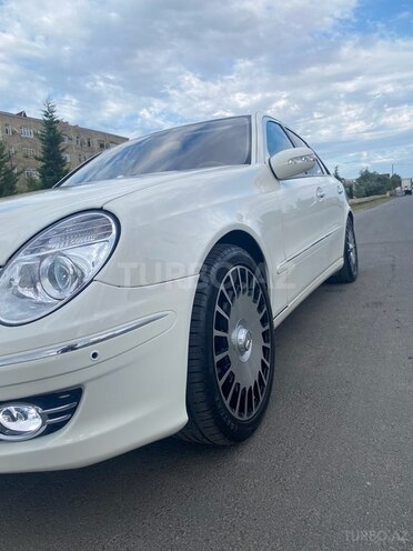 Mercedes E 320 2003, 262,000 km - 3.2 л - Sumqayıt