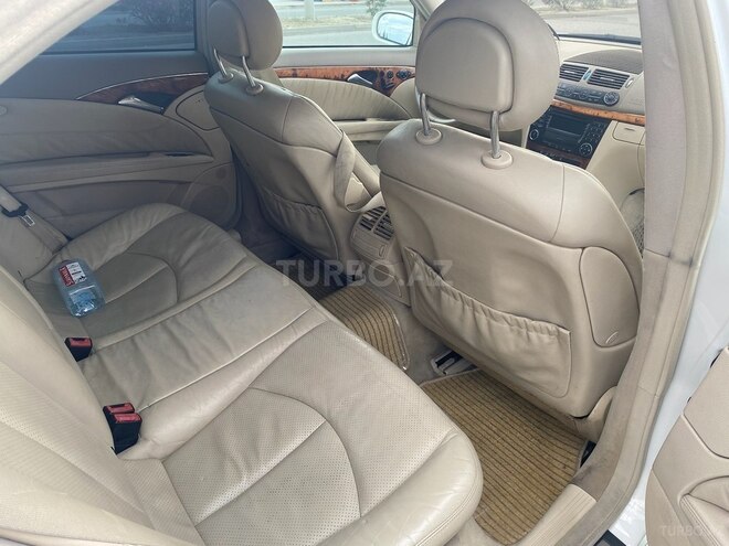 Mercedes E 320 2003, 262,000 km - 3.2 л - Sumqayıt