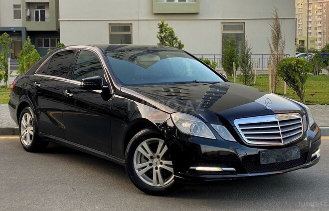 Mercedes E 200 2012, 228,000 km - 1.8 l - Bakı