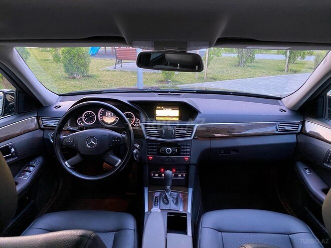 Mercedes E 200 2012, 228,000 km - 1.8 l - Bakı
