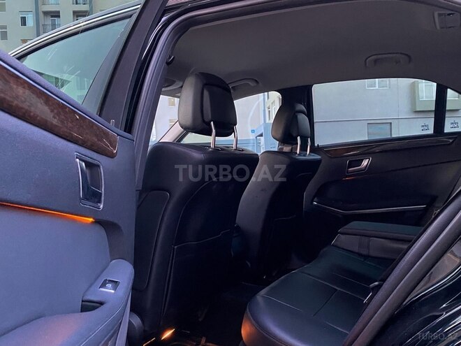 Mercedes E 200 2012, 228,000 km - 1.8 l - Bakı