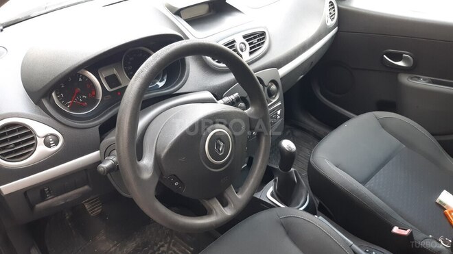 Renault Clio 2009, 280,000 km - 1.5 л - Bakı