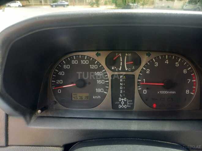 Mitsubishi Pajero io 2000, 450,000 km - 1.8 л - Bakı