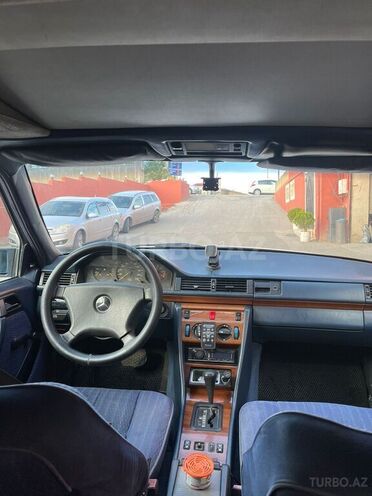 Mercedes E 230 1991, 500,000 km - 2.3 l - Bakı