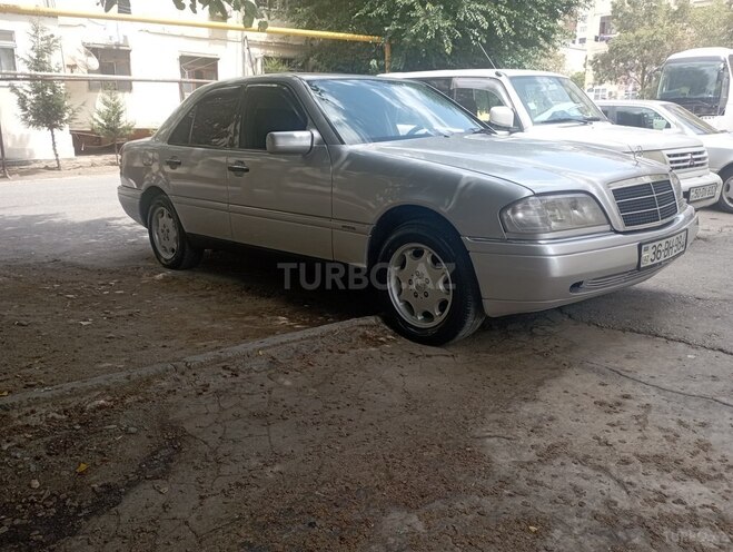 Mercedes C 200 1995, 365,236 km - 2.0 л - Sumqayıt