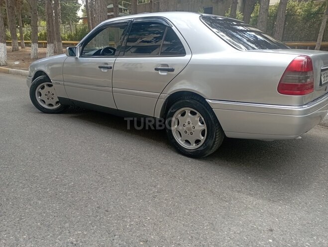 Mercedes C 200 1995, 365,236 km - 2.0 л - Sumqayıt