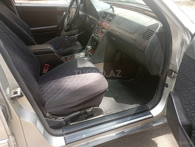 Mercedes C 200 1995, 365,236 km - 2.0 л - Sumqayıt