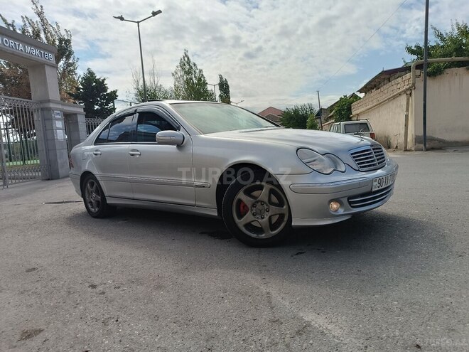 Mercedes C 240 2000, 560,000 km - 2.4 l - Bakı