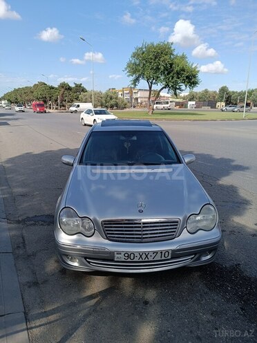 Mercedes C 240 2000, 560,000 km - 2.4 l - Bakı