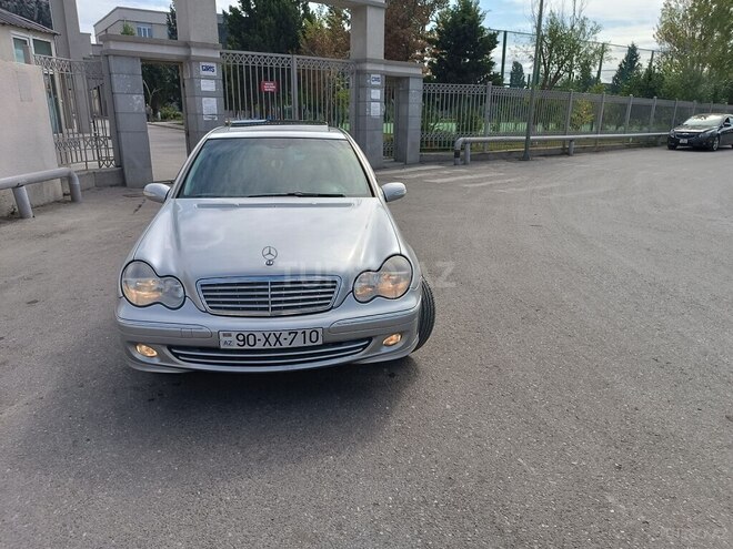 Mercedes C 240 2000, 560,000 km - 2.4 l - Bakı