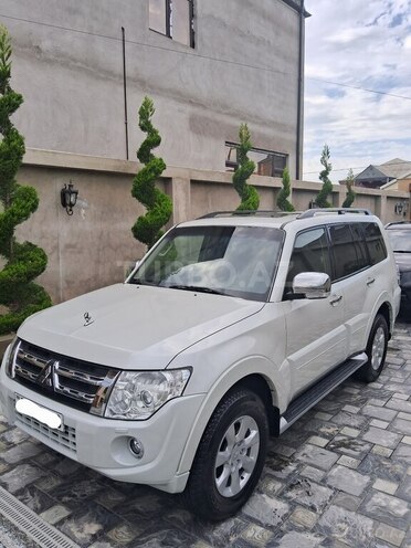 Mitsubishi Pajero 2014, 159,000 km - 3.5 л - Bakı