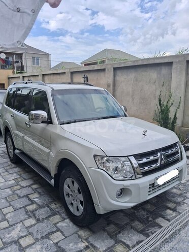 Mitsubishi Pajero 2014, 159,000 km - 3.5 л - Bakı