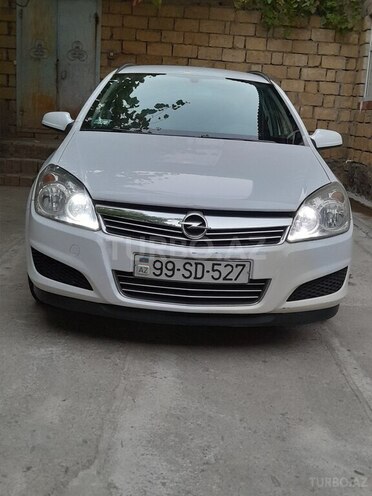 Opel Astra 2009, 395,000 km - 1.3 л - Masallı