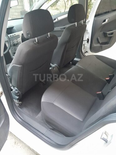 Opel Astra 2009, 395,000 km - 1.3 л - Masallı