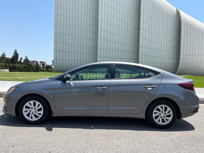 Hyundai Elantra 2019, 24,000 km - 2.0 l - Bakı