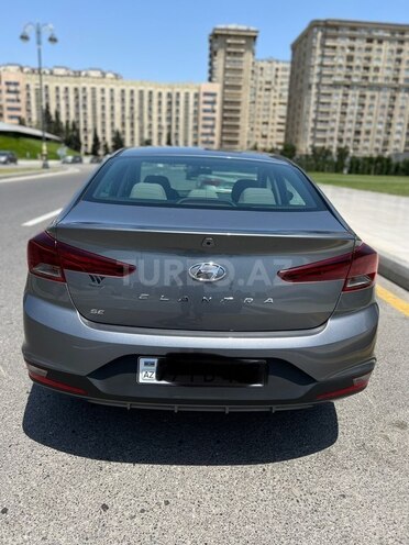 Hyundai Elantra 2019, 24,000 km - 2.0 l - Bakı