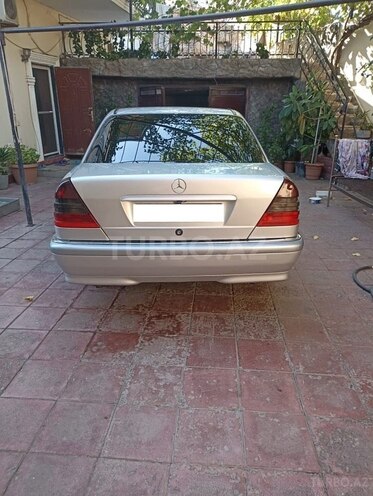 Mercedes C 200 1998, 248,000 km - 2.0 l - Bakı