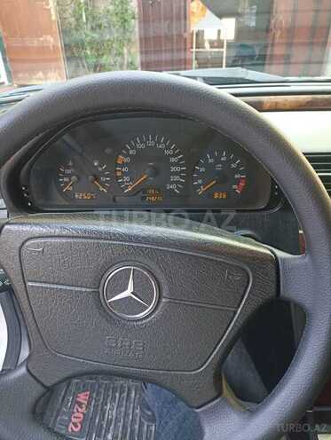 Mercedes C 200 1998, 248,000 km - 2.0 l - Bakı