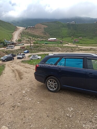 Toyota Avensis 2006, 242,500 km - 2.0 л - Qusar