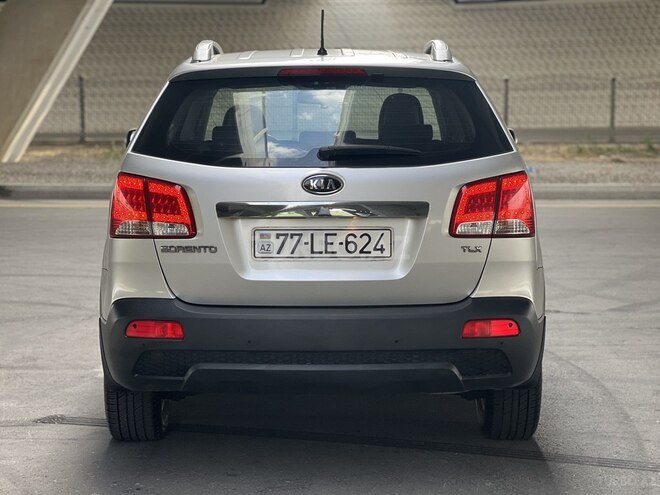 Kia Sorento 2010, 178,000 km - 2.0 l - Bakı