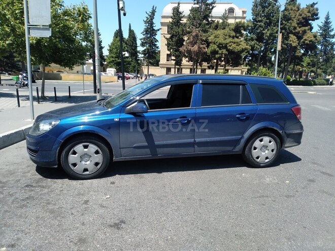 Opel Astra 2005, 203,000 km - 1.4 л - Bakı