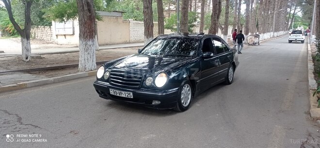 Mercedes E 240 1998, 245,123 km - 2.4 l - Sumqayıt