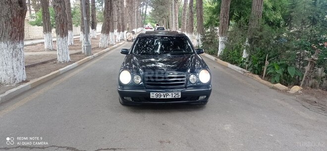 Mercedes E 240 1998, 245,123 km - 2.4 l - Sumqayıt