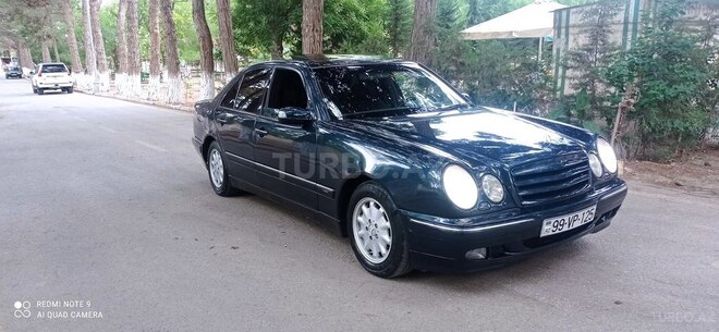 Mercedes E 240 1998, 245,123 km - 2.4 l - Sumqayıt