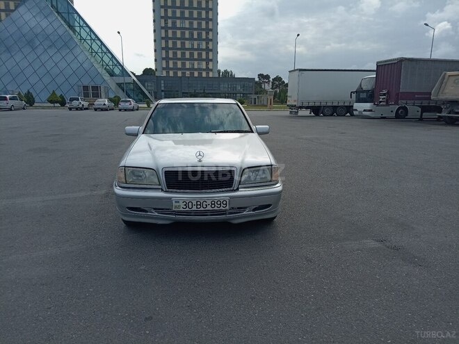 Mercedes C 220 1995, 370,000 km - 2.2 l - Bakı