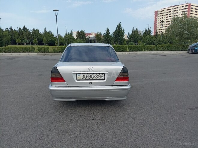 Mercedes C 220 1995, 370,000 km - 2.2 l - Bakı